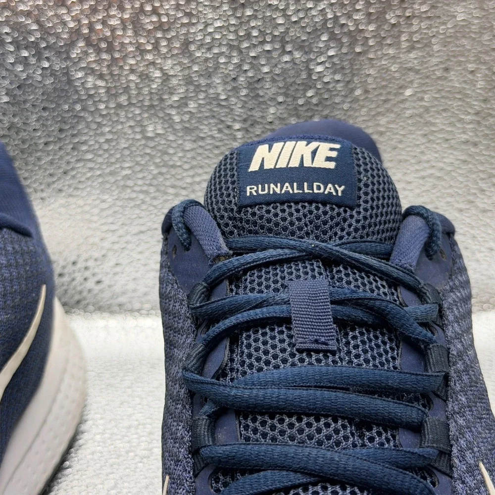 Size 12 Nike RunAllDay Running Shoes Mens Navy Blue Good 898464-404 Low Top